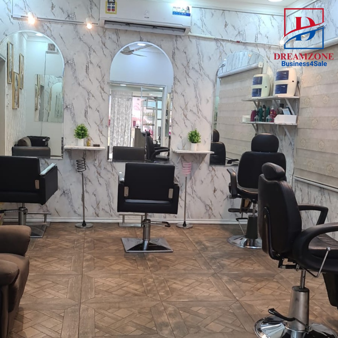  Fully equipped ladies salon business on a mezzanine floor, located in Tubli. 